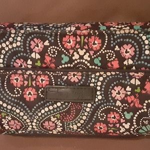 Vera Bradley Disney all in 1 zip around